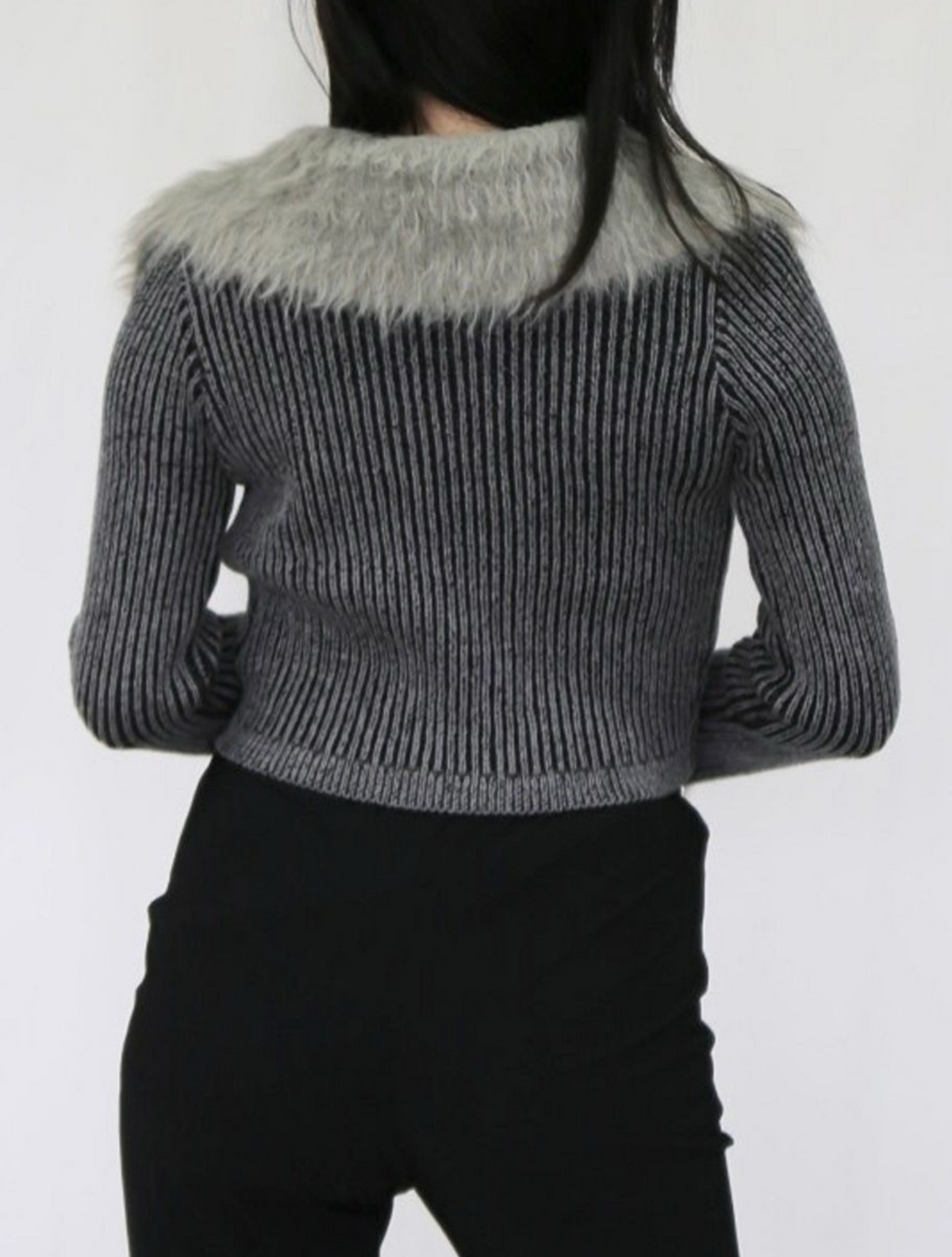 【9月20日発送】Vintage fur zip tops