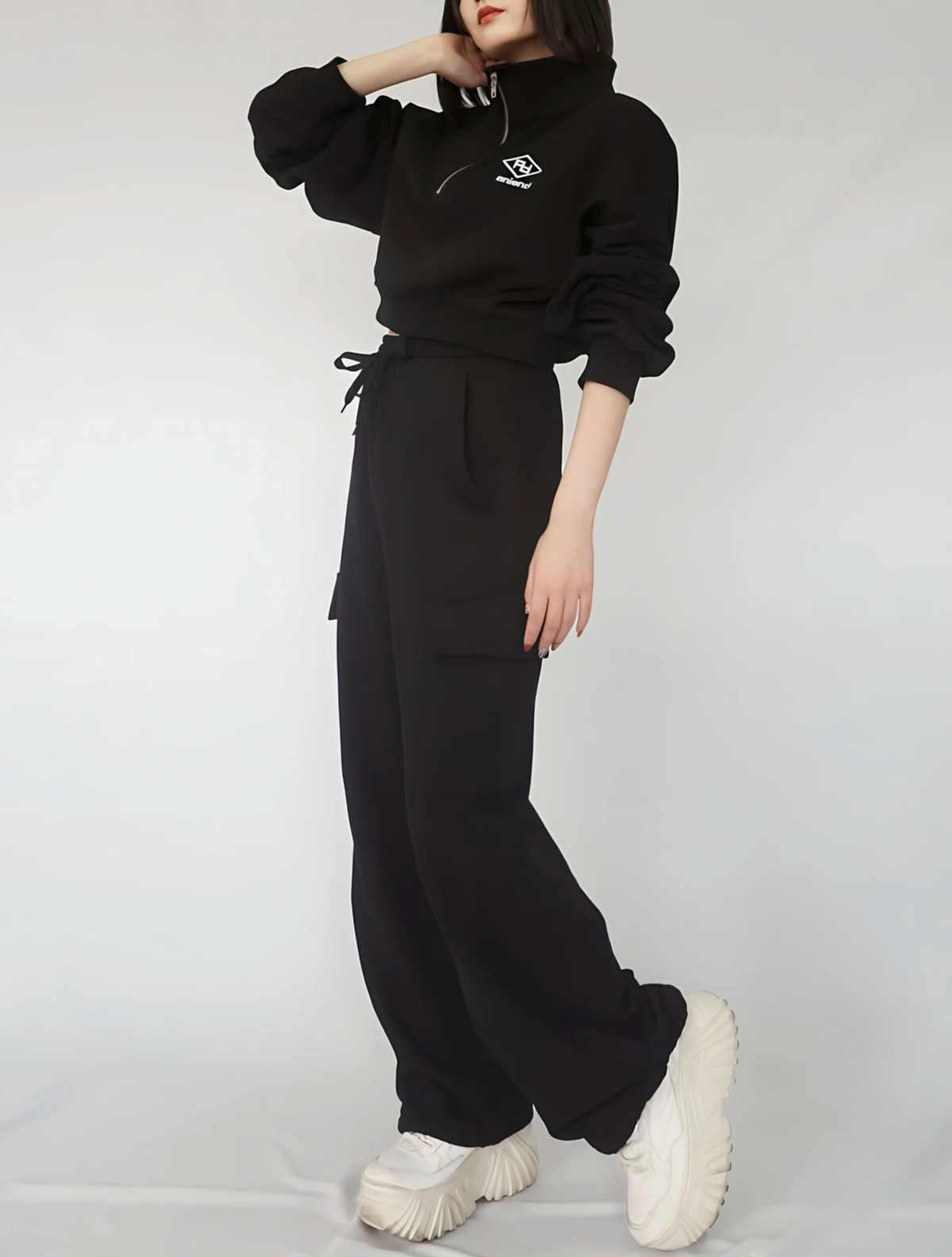 2way cropped half zip & cargo sweat setup