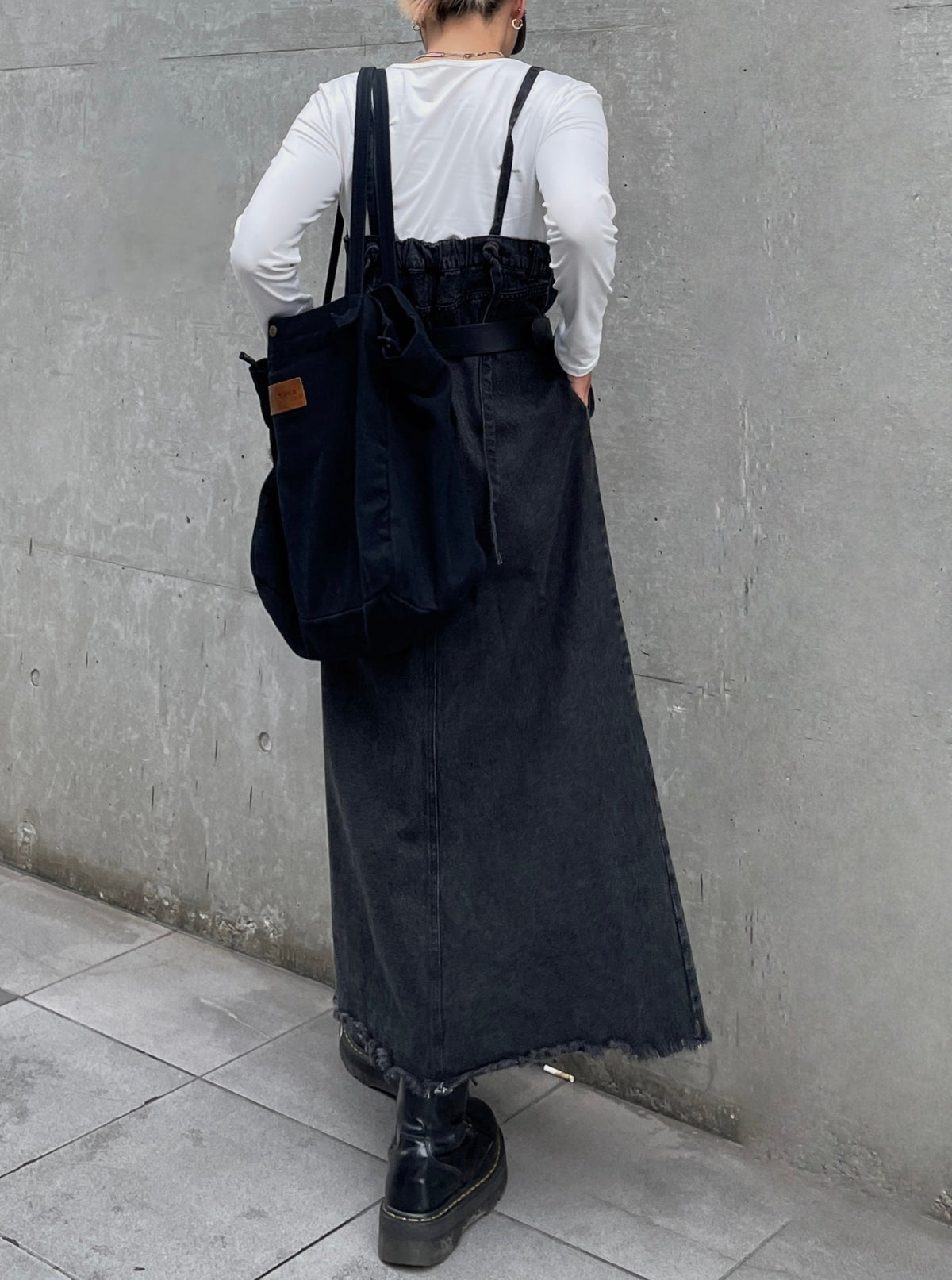 Button slit denim one piece(BLACK)