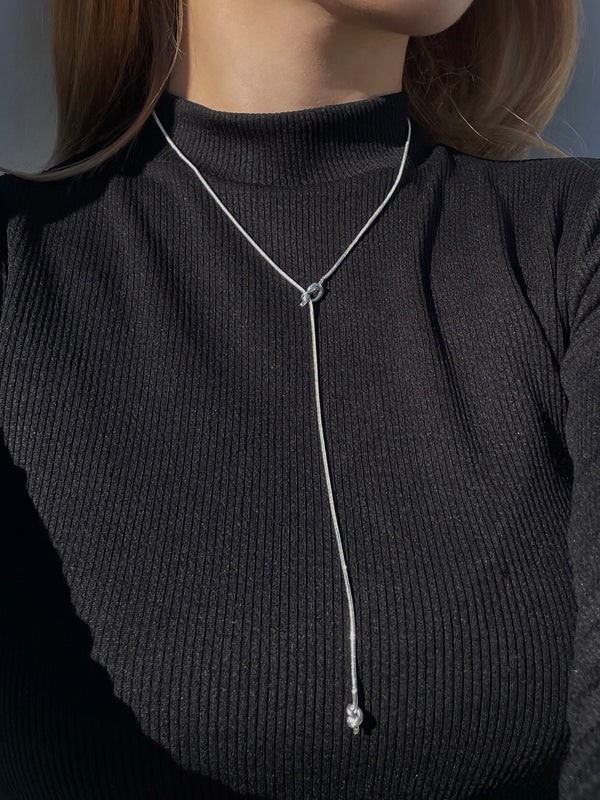 Y-shaped Adjustable necklace