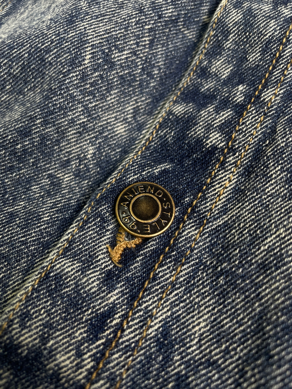 Button slit denim one piece(BLUE)