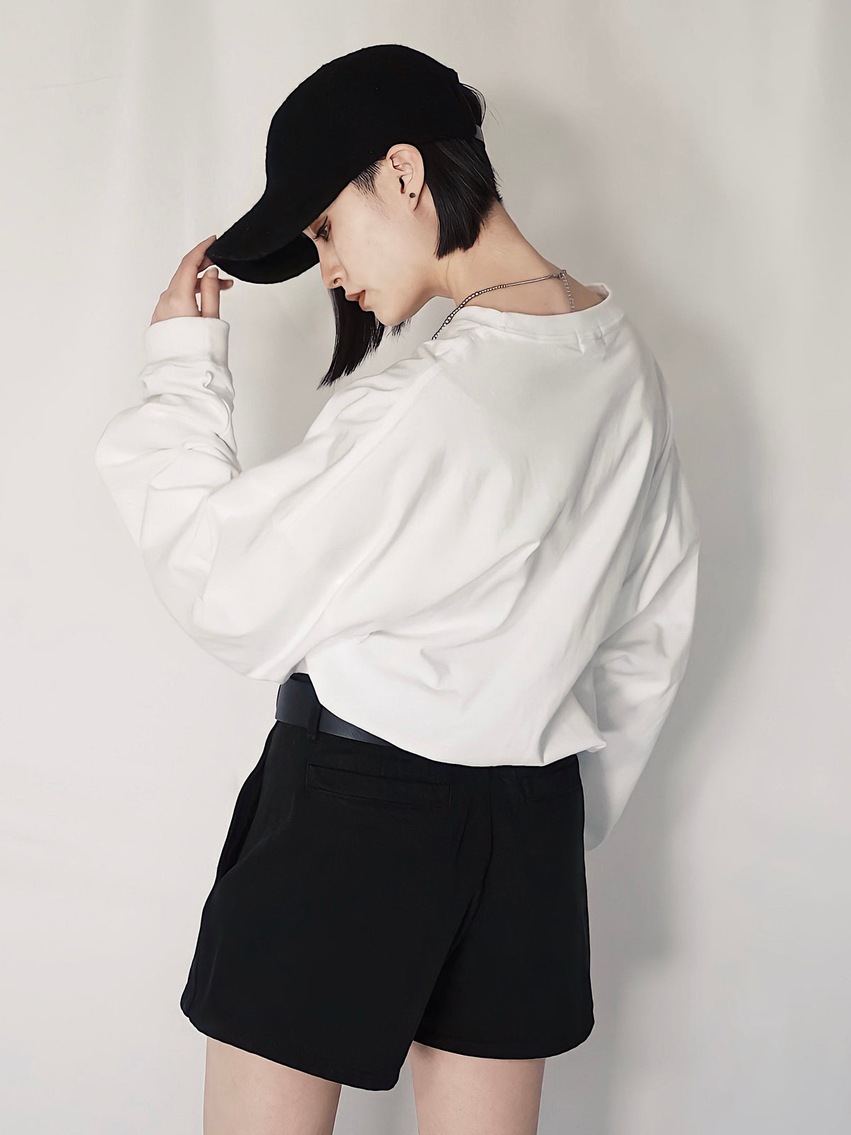 AD point logo long tee(WHITE)