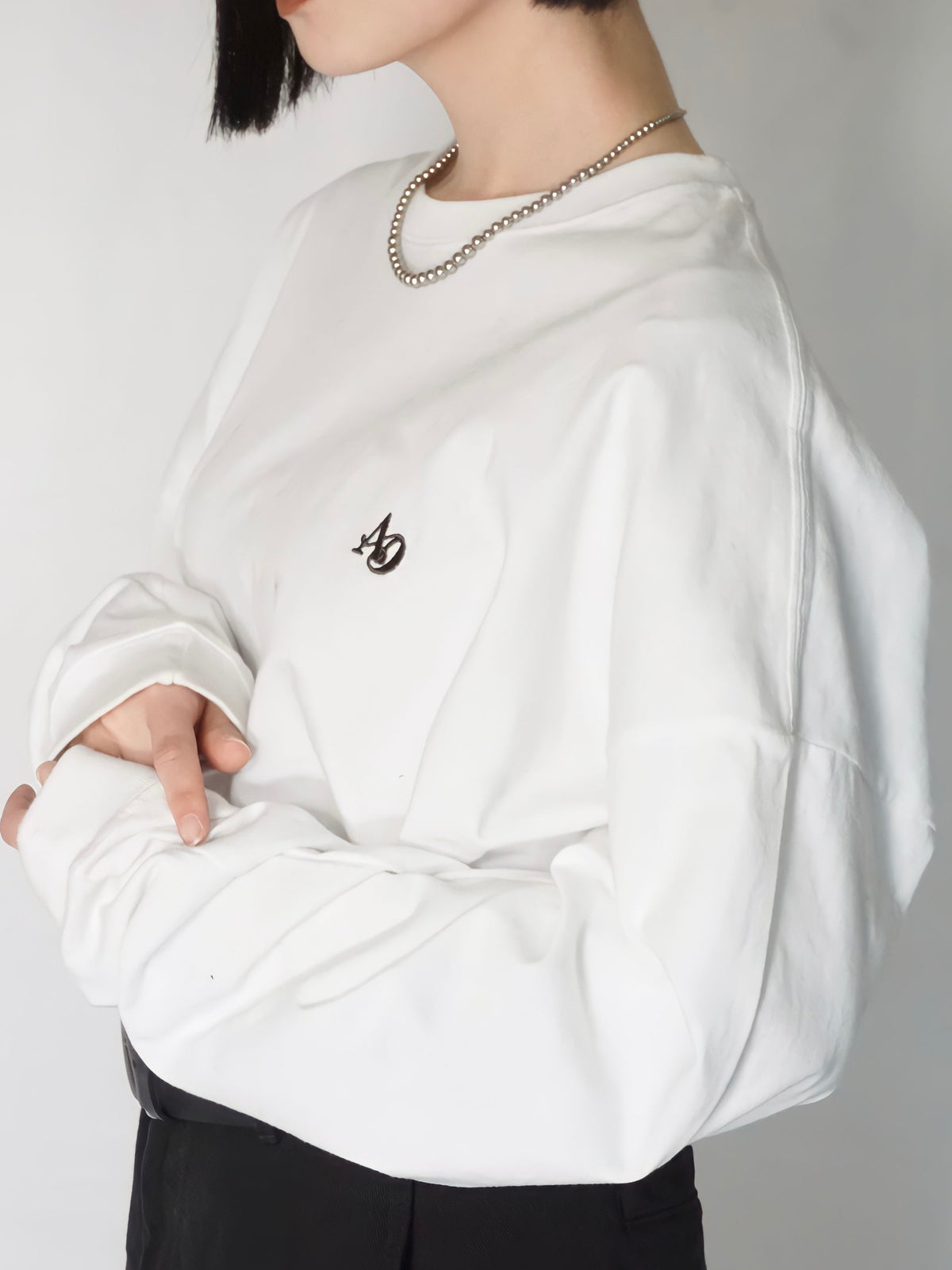 AD point logo long tee(WHITE)