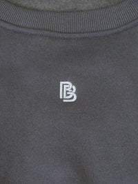 Cropped sweat trainer（CHARCOAL）