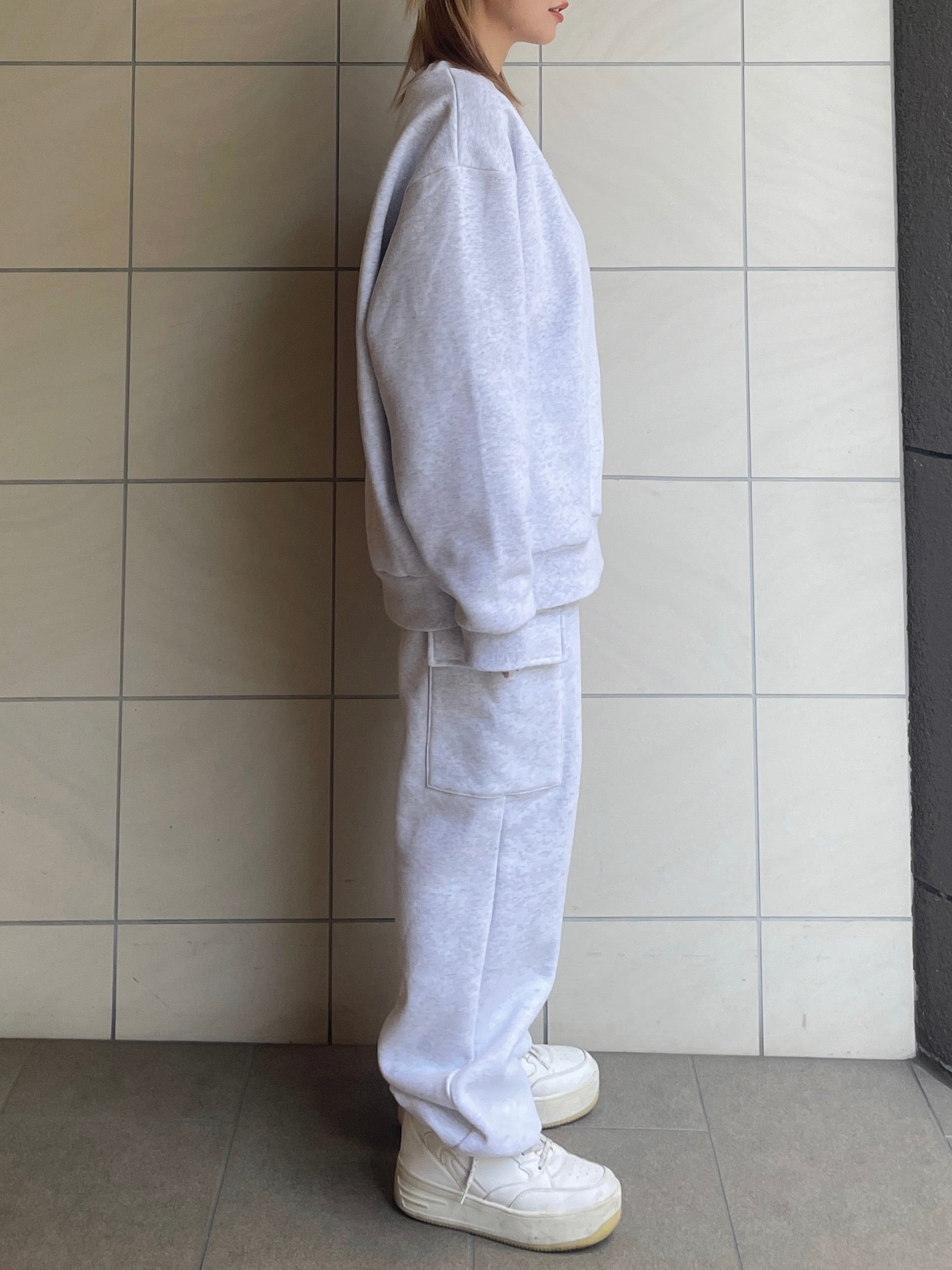 Oversized sweat trainer（ICE GRAY） – ANIEND
