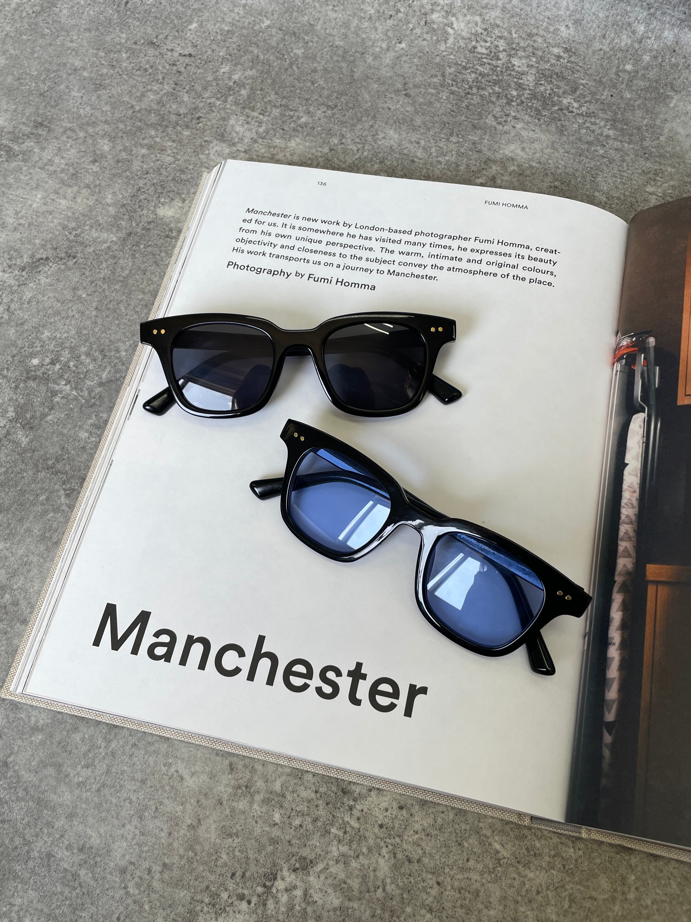 Wide frame color glass（BLUE） – ANIEND