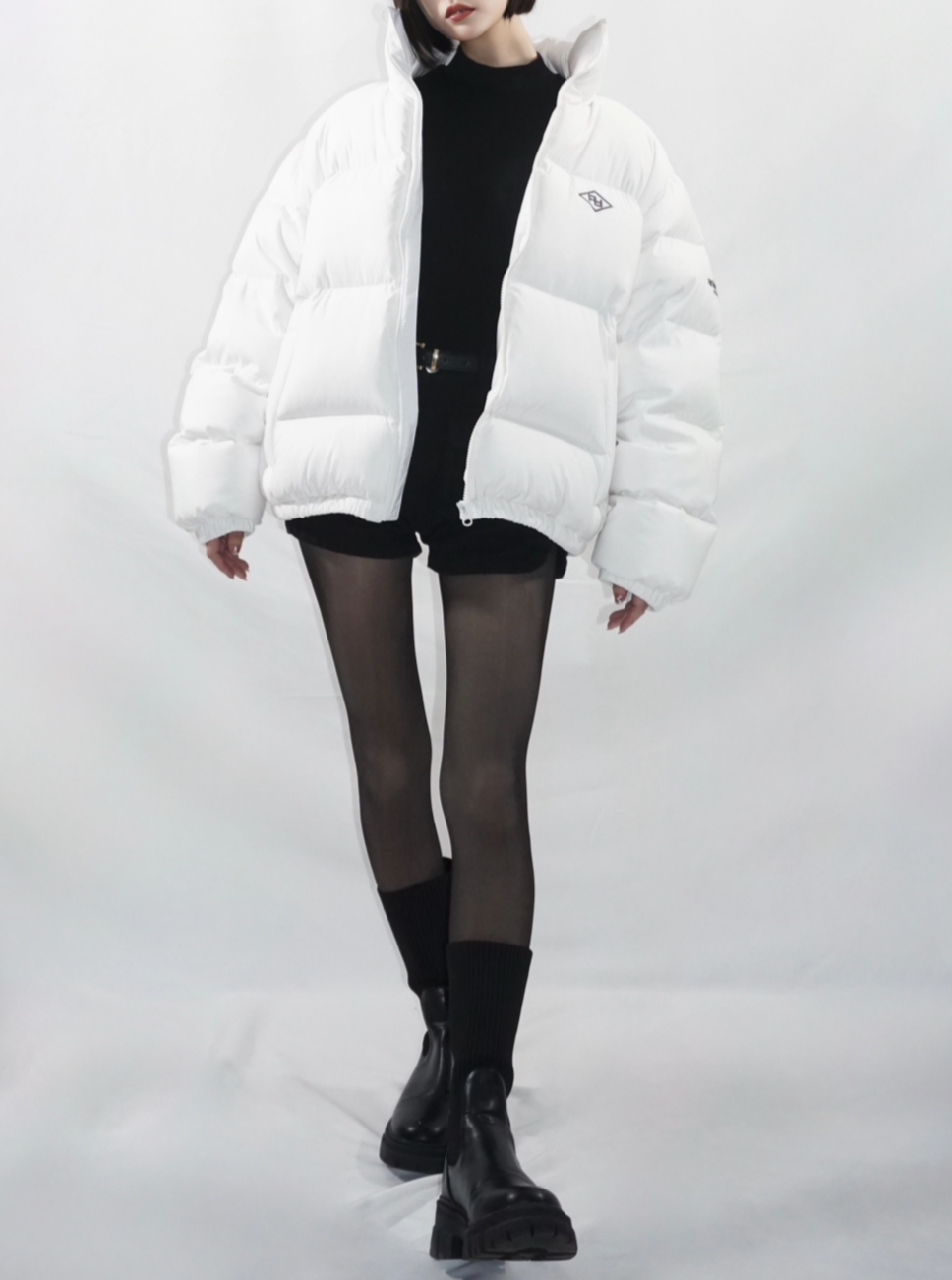 White light down blouson
