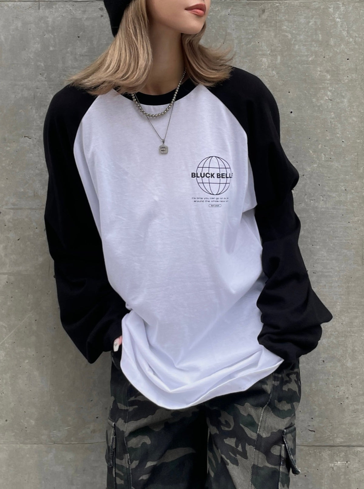 Raglan sleeve logo tee