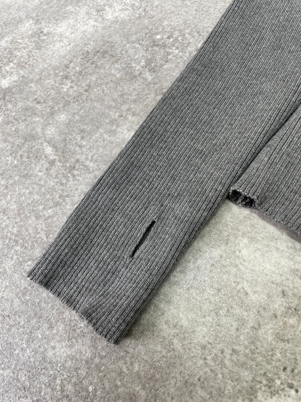 Design square neck knit（GRAY）