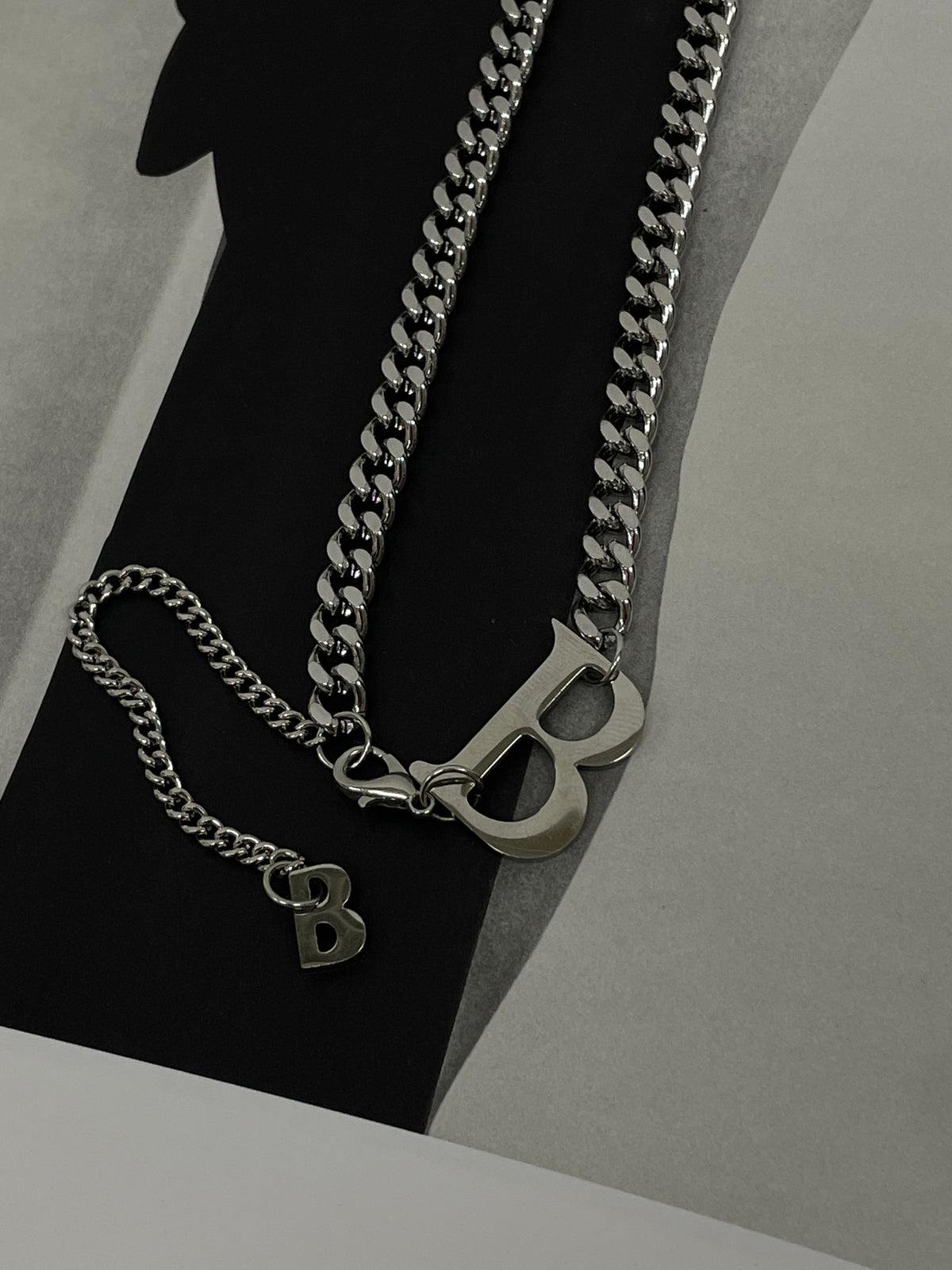 BB design chain necklace